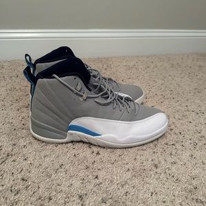 Jordan 12 - Grey/University Blue